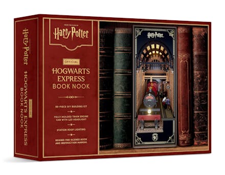 Official Hogwarts Express Book Nook (With Lights!): DIY Building Kit with Fully Molded Train Engine Car