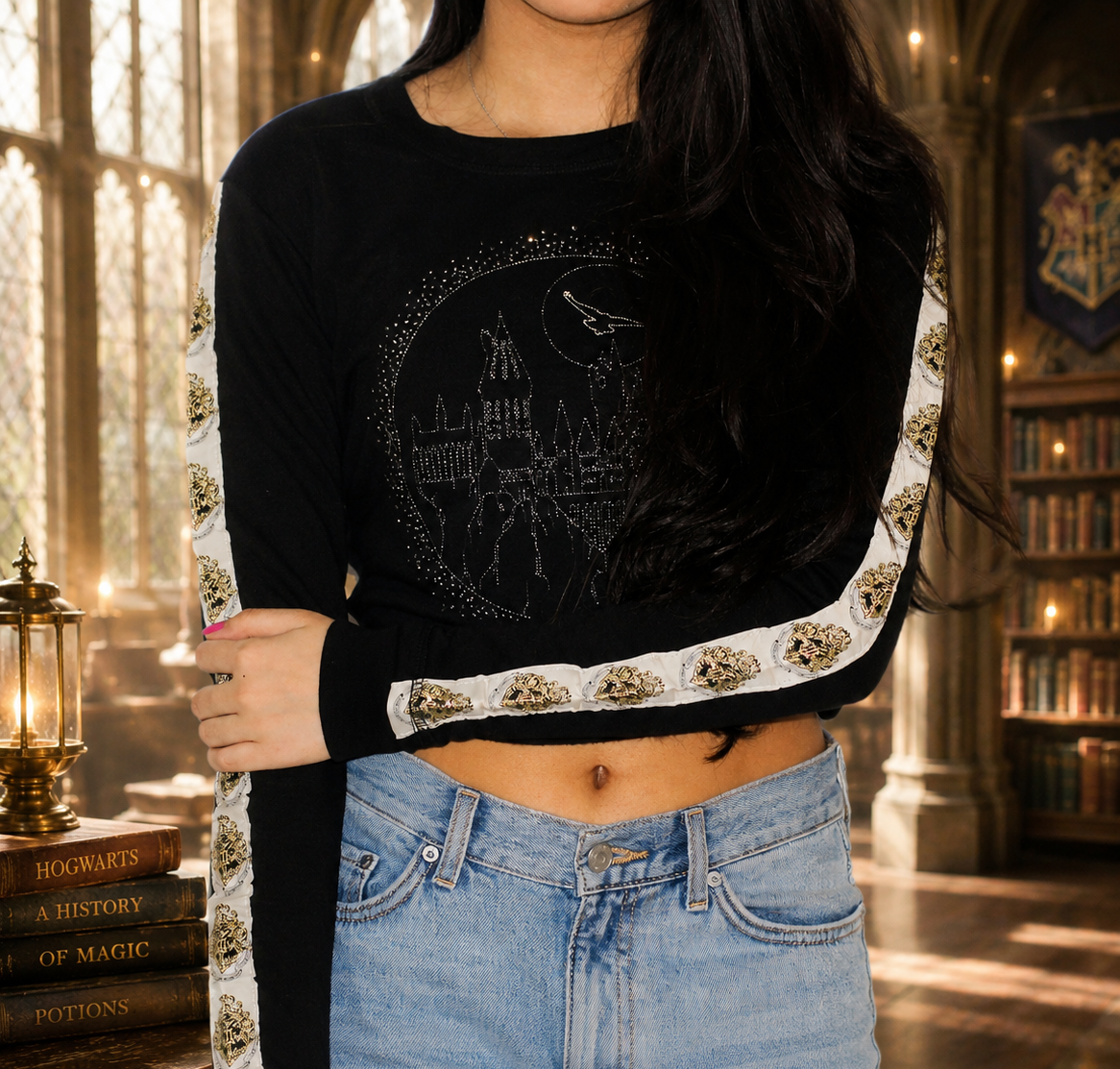 Ladies Hogwarts Cropped Sweatshirt