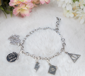 Hogwarts 5 Charm Bracelet