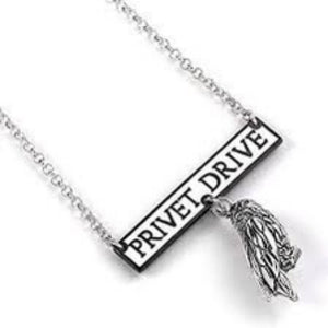 Privet Drive Necklace with Snowy Owl
