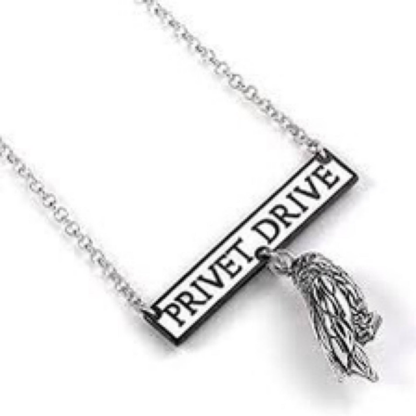Privet Drive Necklace with Snowy Owl