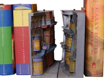 Diagon Alley Light Up Bookend