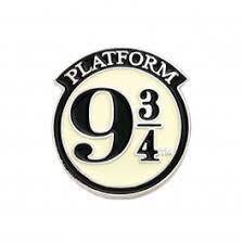 Platform 9 3/4 Pin Badge